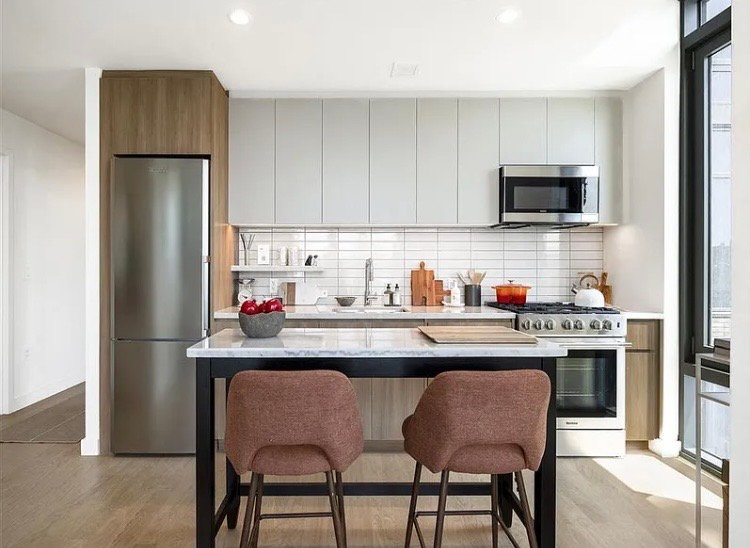 1-2 Bedroom Apartment