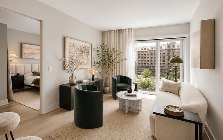 LUXURIOUS 2 BEDROOM APARTMENT