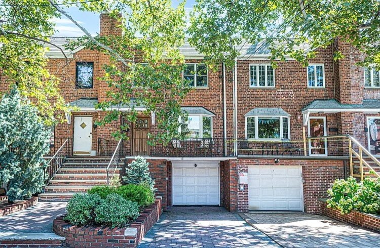 3 Bed 3 Bath