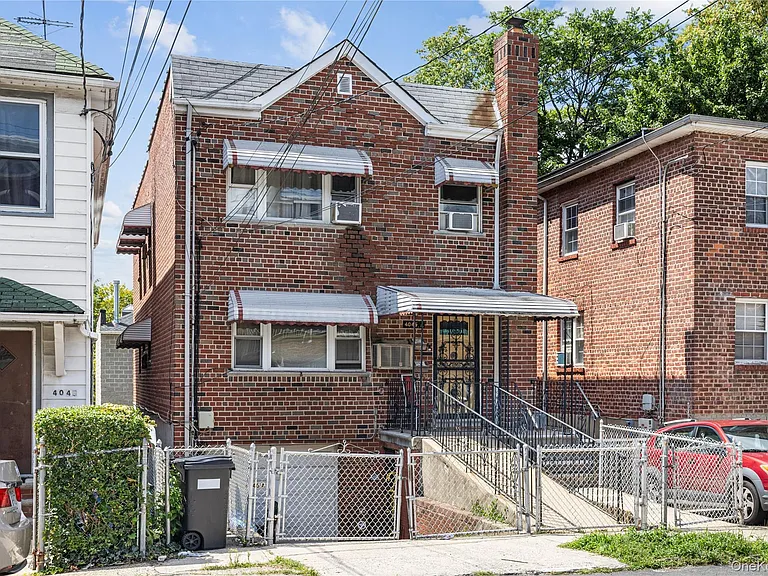 Beautiful 5 bedroom duplex
